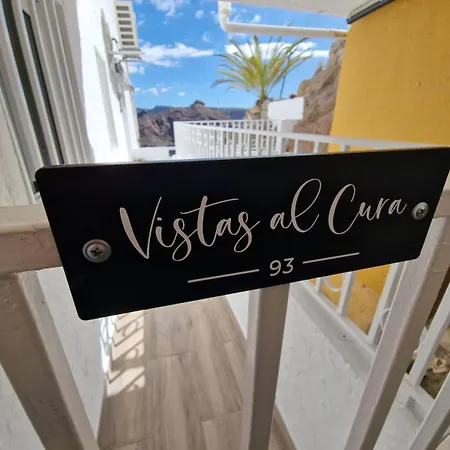 Vistas Al Cura